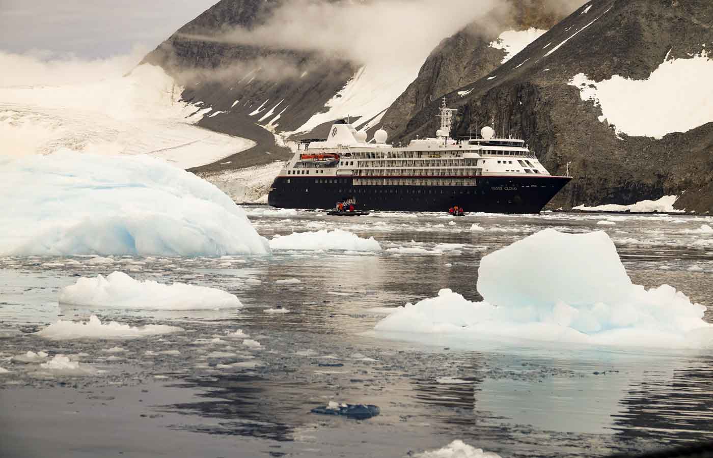 antarctica tour cruise