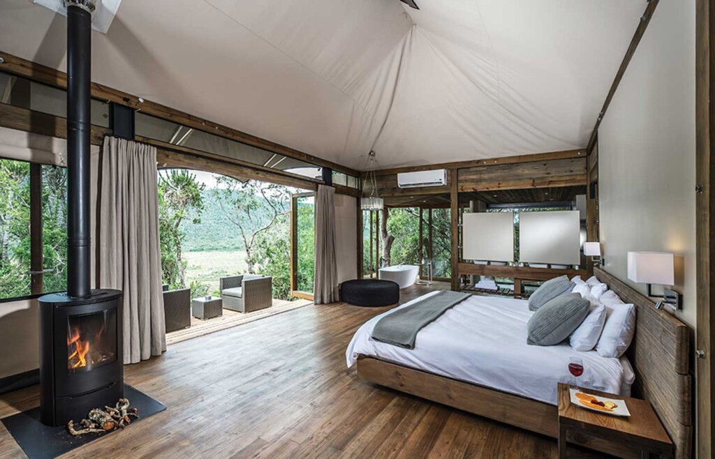 Settlers Drift Lodge, Kariega Private Game Reserve, South Africa